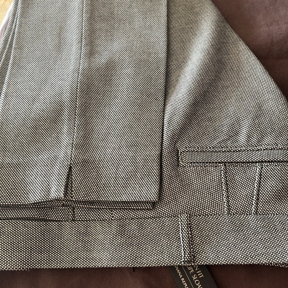 Banana Republic grey ankle pants - Picture 4 of 14
